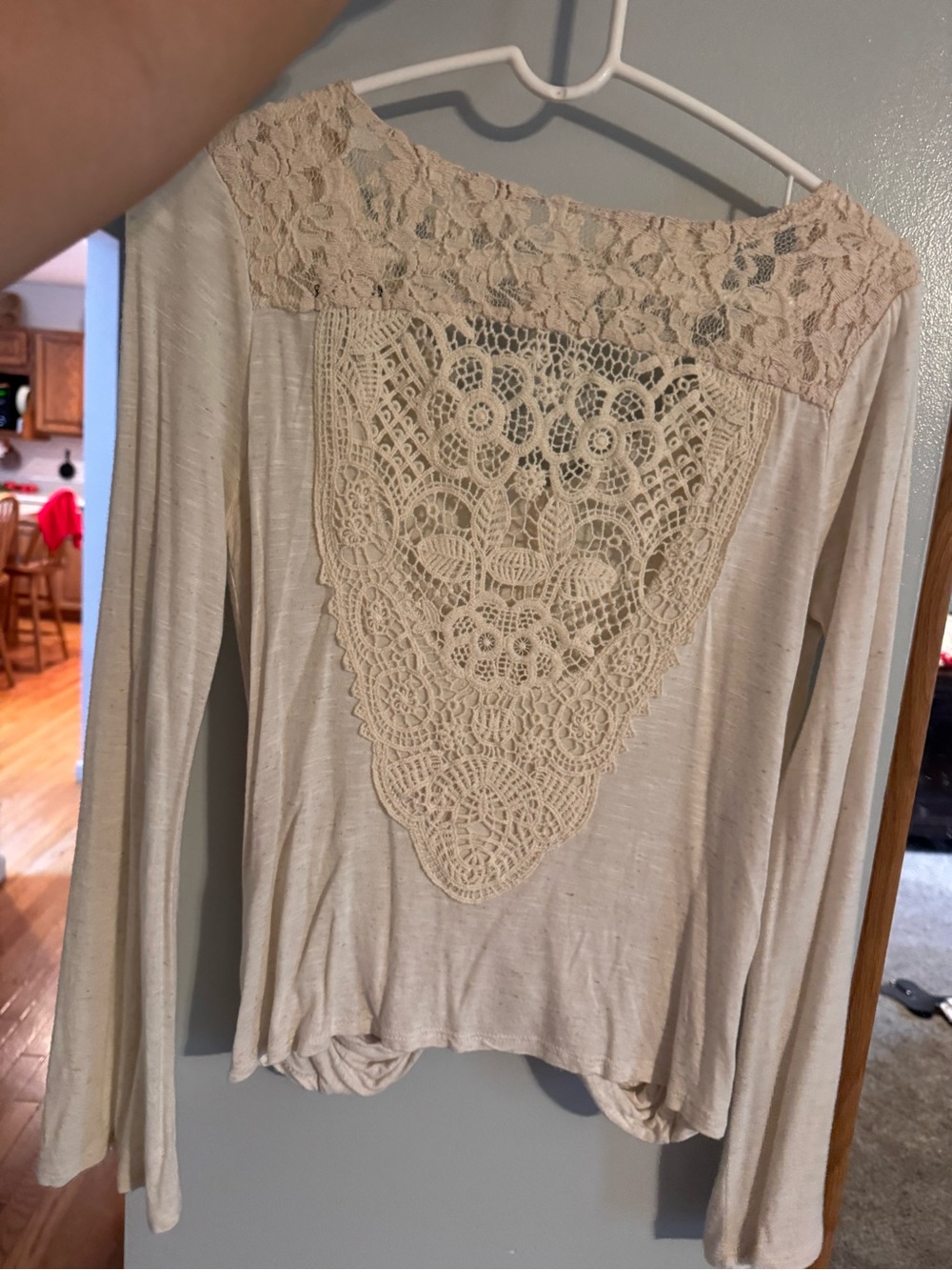 Stoosh Cream Lace-Back Twist Hem Long-Sleeve Top with Stud Detail - Picture 5 of 5